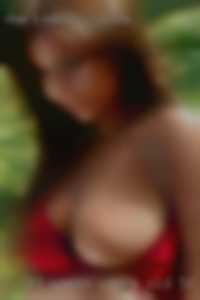 43 women years old 5'6